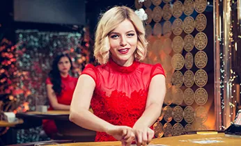 Điện thoại hiển thị các tính năng mới của ứng dụng 123b com